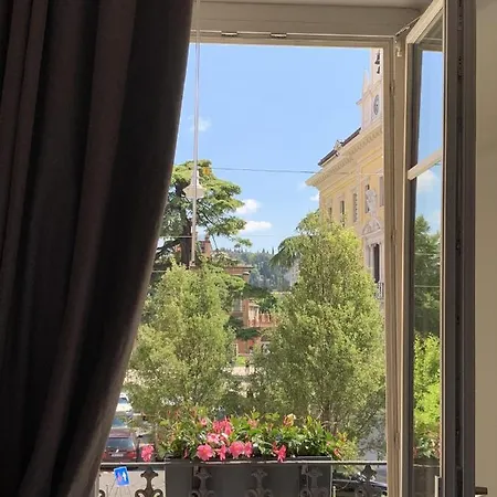 Πανσιόν Bue Nero 2*